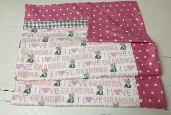 Baby Quilt- I ❤️ Grandma - The Southern Nest
