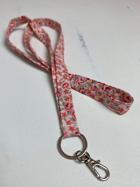 Lanyard- Peach Roses - The Southern Nest