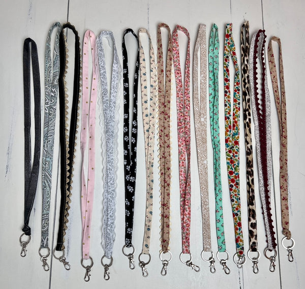 Lanyard- Puppy Paws - The Southern Nest