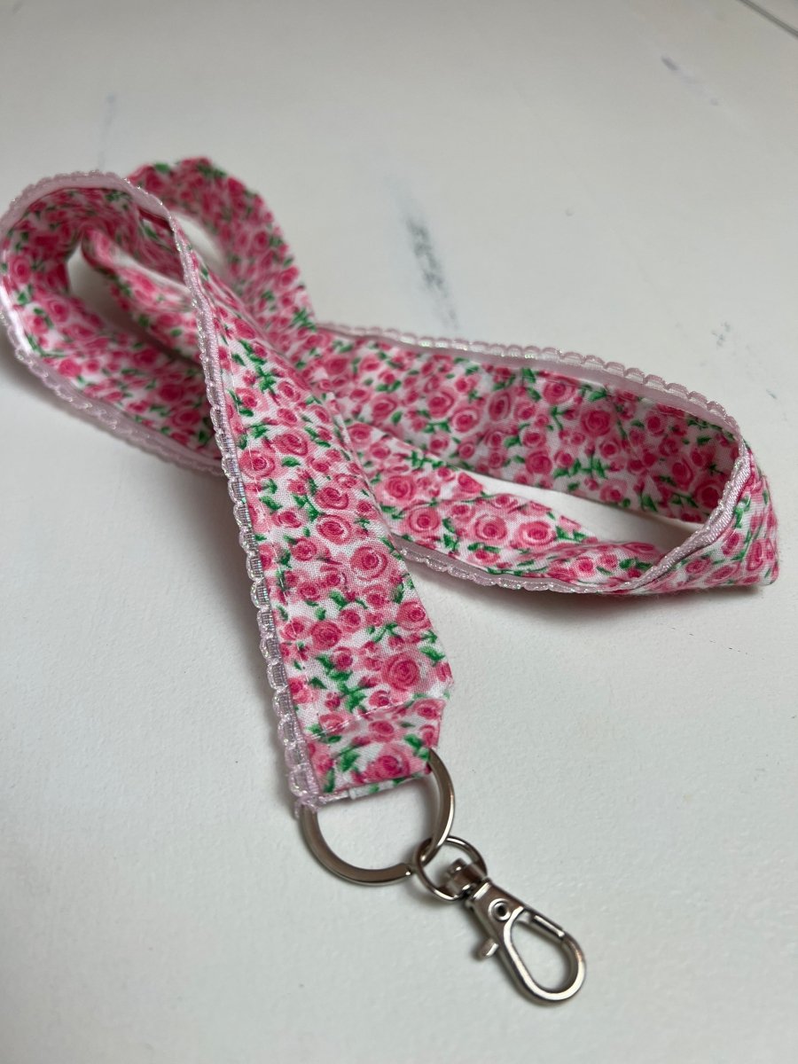 Lanyard- Tiny Roses and Lace - The Southern Nest
