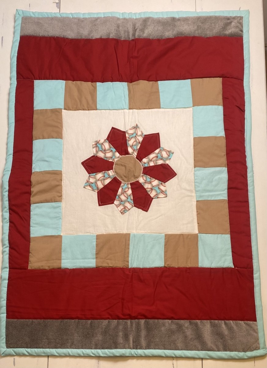 Mini-throw Quilt- Baseball ⚾️ - The Southern Nest