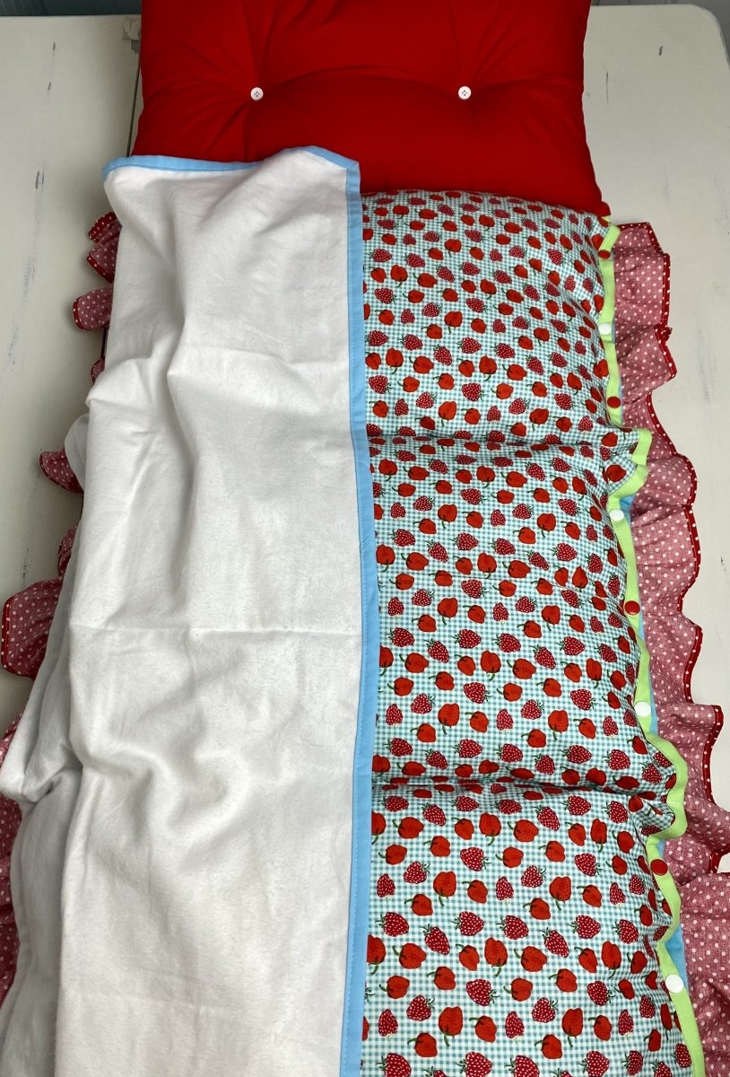 Nap Mat- Strawberries - The Southern Nest